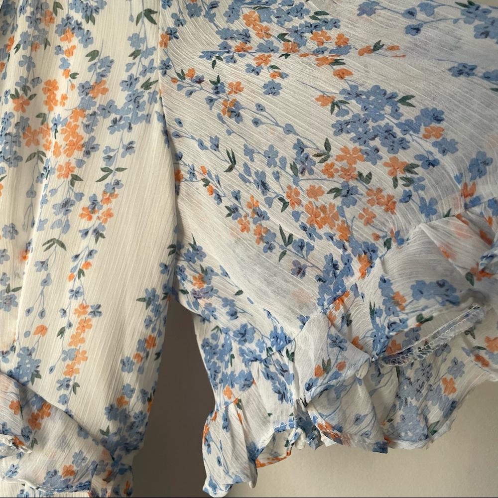 Saints + Secrets pretty flouncy floral print dress with ruffles M - Picture 9 of 11